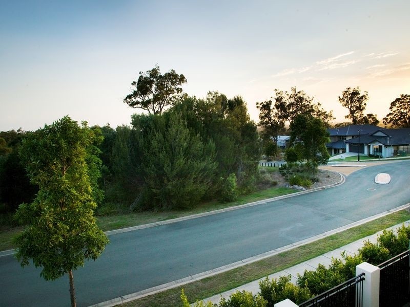 2 Lilydale Place, Calamvale QLD 4116