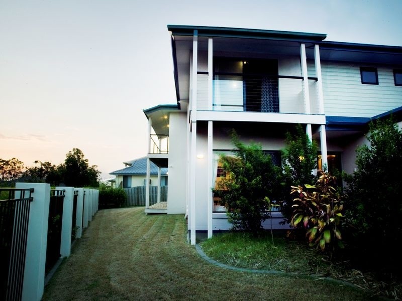 2 Lilydale Place, Calamvale QLD 4116