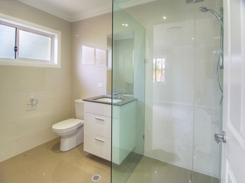 41 Parnassus St, Robertson QLD 4109