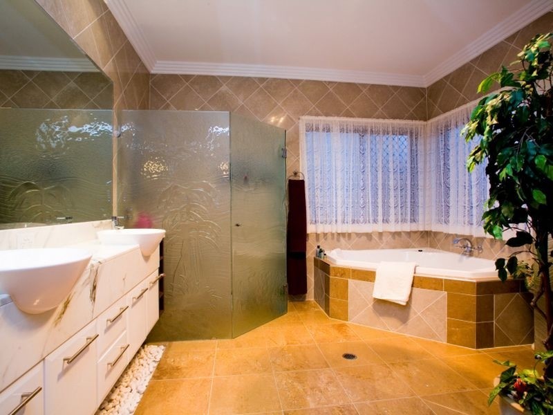 24 Indiana Street, Sunnybank Hills QLD 4109