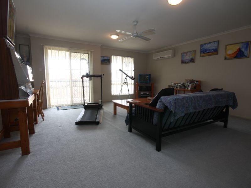 3 Warranilla Street, Parkinson QLD 4115