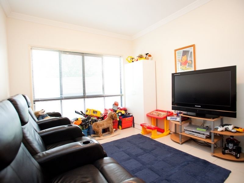 45 Argyle Pl, Parkinson QLD 4115