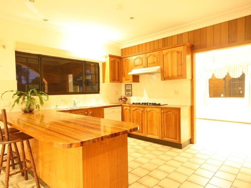 8 Ashwood Ct, Sunnybank Hills QLD 4109