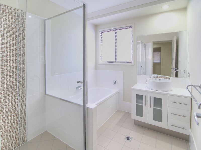 92 Lang Street, Sunnybank Hills QLD 4109