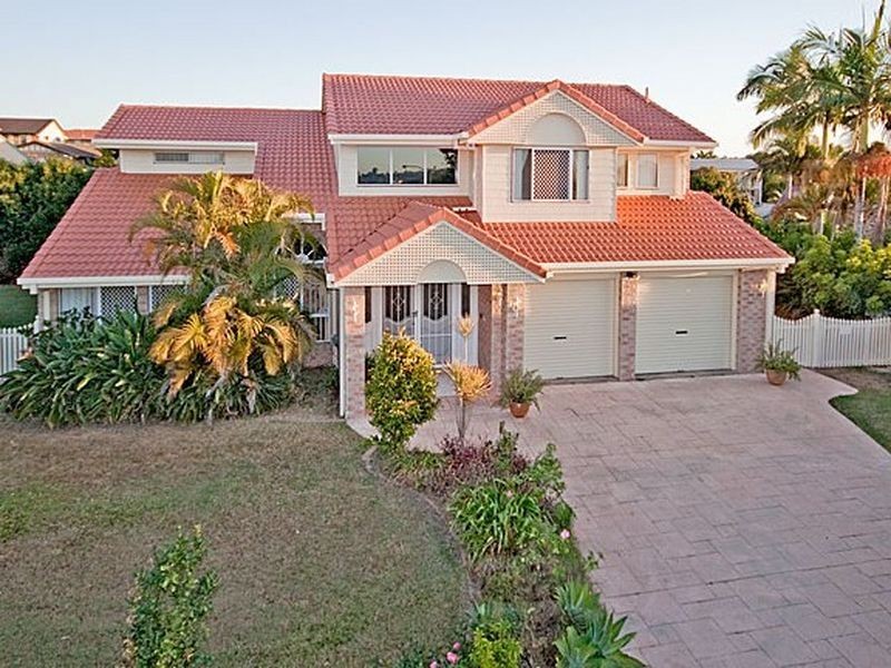 9 Chloe Cl, Eight Mile Plains QLD 4113