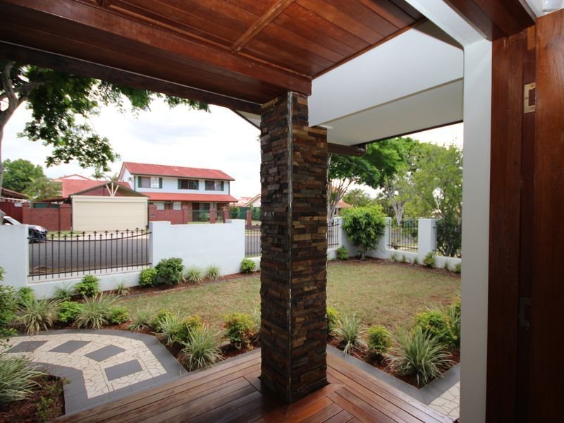 17 Lynelle Street, Sunnybank Hills QLD 4109