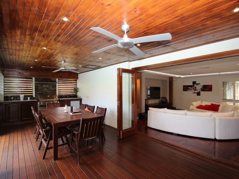 17 Lynelle Street, Sunnybank Hills QLD 4109