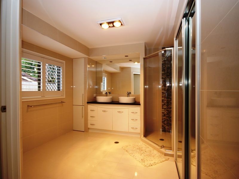 17 Lynelle Street, Sunnybank Hills QLD 4109