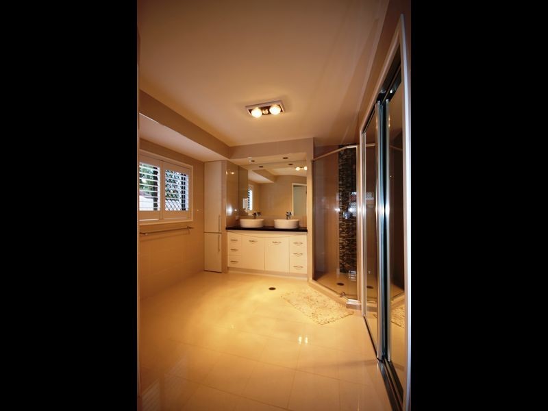 17 Lynelle Street, Sunnybank Hills QLD 4109