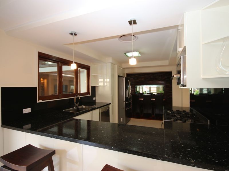 17 Lynelle Street, Sunnybank Hills QLD 4109