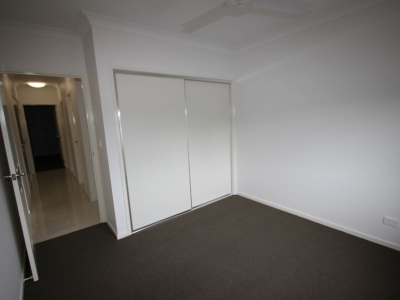 82 Valley Circuit, Kuraby QLD 4112