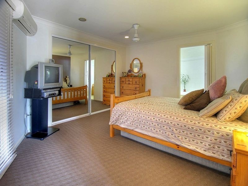 189 Warrigal Rd, Runcorn QLD 4113