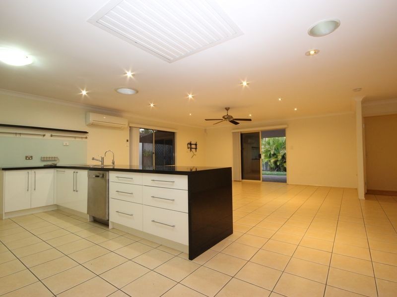 56 Gibraltar Circuit, Parkinson QLD 4115