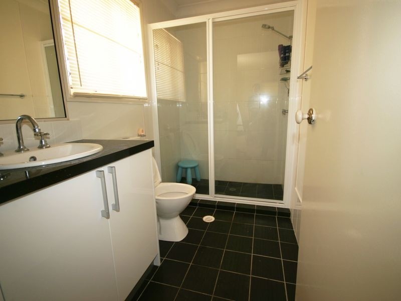 58 Bannockburn Cr, Parkinson QLD 4115