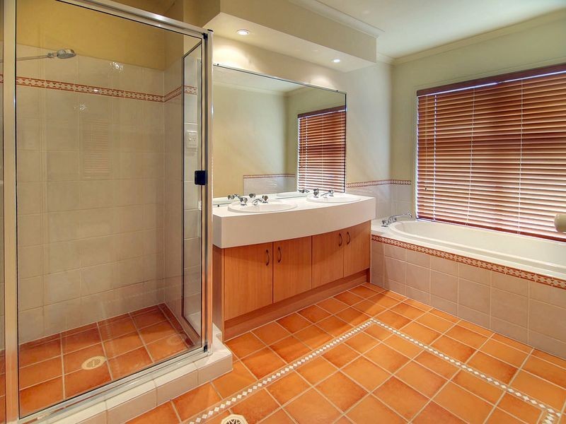 7 Regency St, Stretton QLD 4116