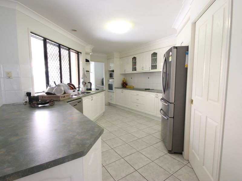 18 Greengrove Place, Kuraby QLD 4112