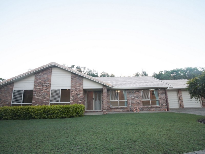 20 Orania Crescent, Calamvale QLD 4116