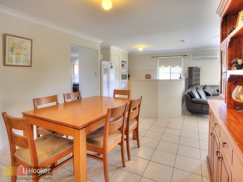 33 Glenfield Street, Parkinson QLD 4115
