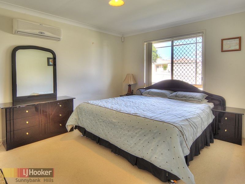 33 Glenfield Street, Parkinson QLD 4115