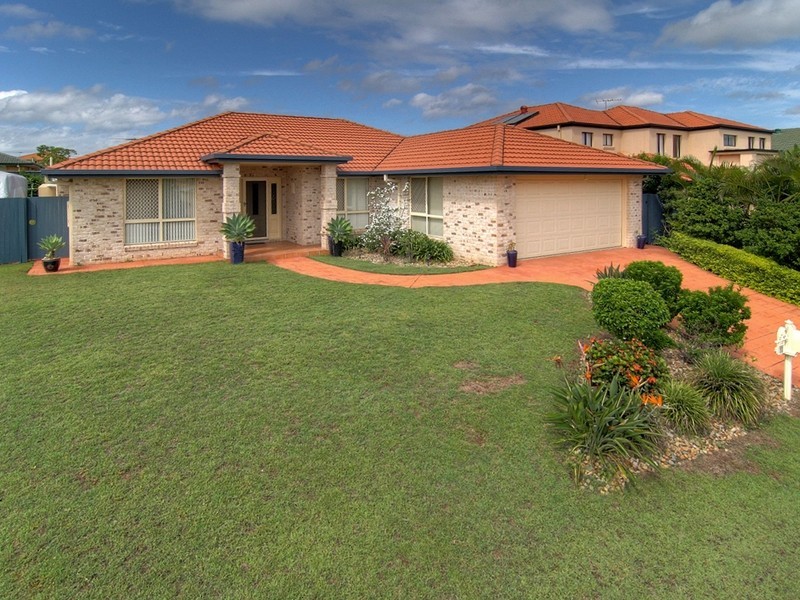 11 Carlisle Place, Parkinson QLD 4115