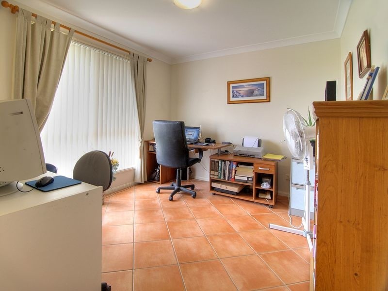11 Carlisle Place, Parkinson QLD 4115