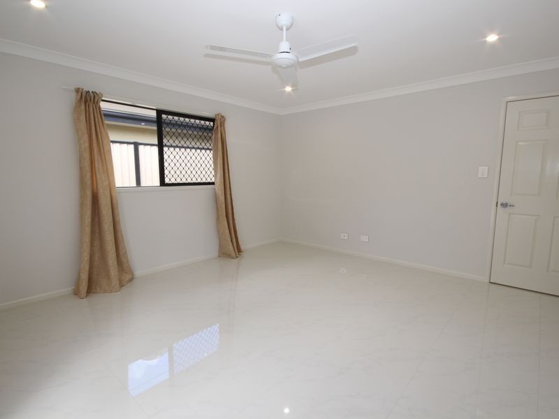 3 Olsen Close, Kuraby QLD 4112