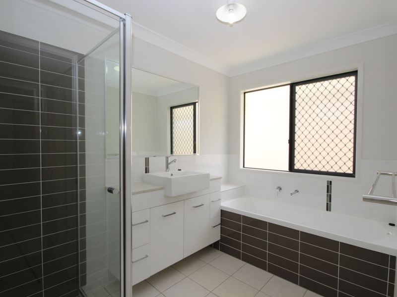 3 Olsen Close, Kuraby QLD 4112
