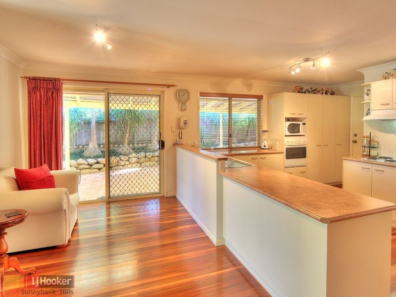 29 Tamarisk Way, Drewvale QLD 4116