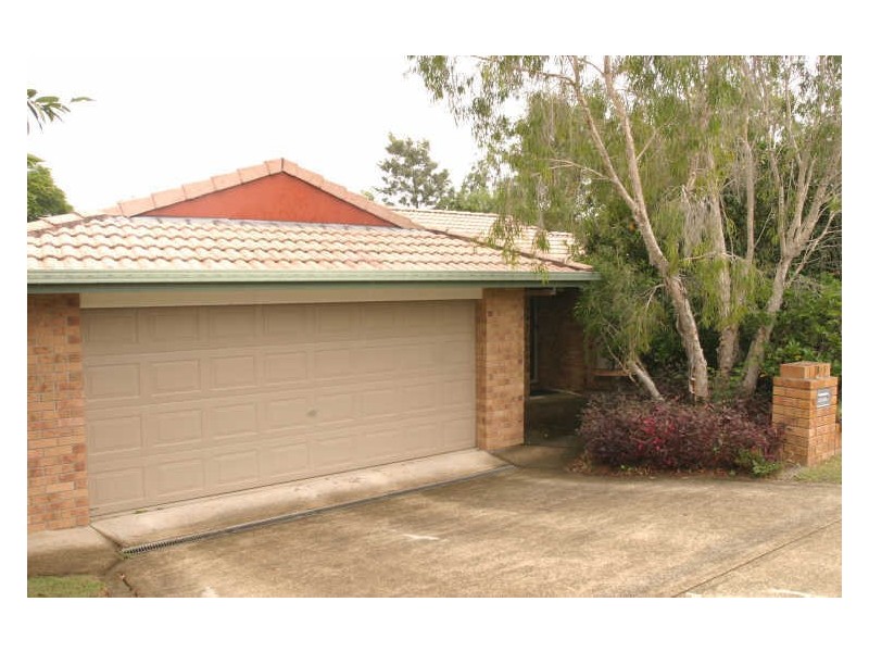 8 Housman Place, Calamvale QLD 4116