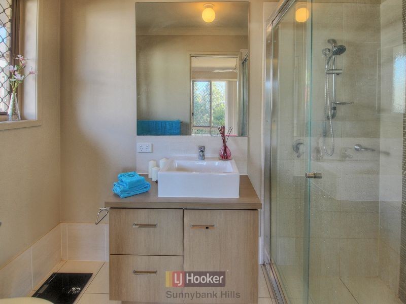 50 Kakadu Street, Parkinson QLD 4115