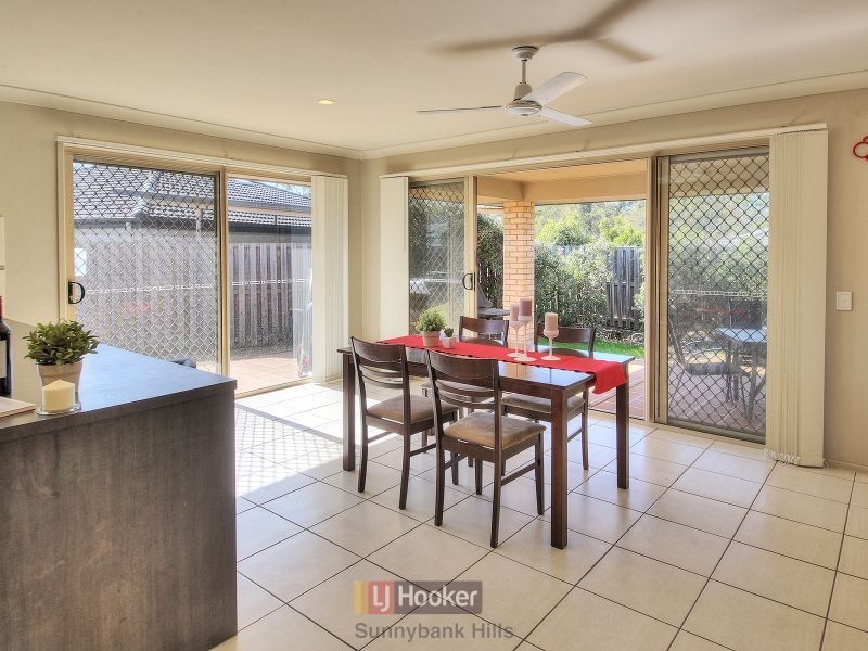 50 Kakadu Street, Parkinson QLD 4115