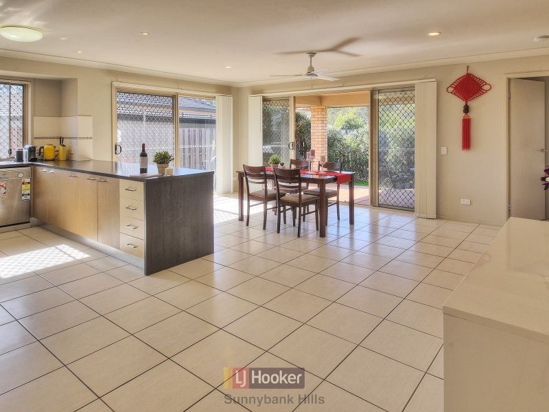 50 Kakadu Street, Parkinson QLD 4115