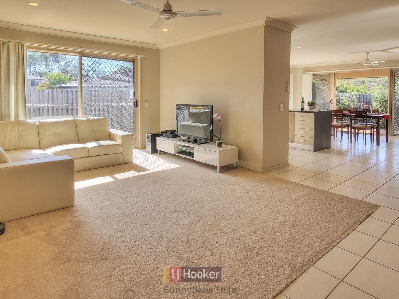 50 Kakadu Street, Parkinson QLD 4115