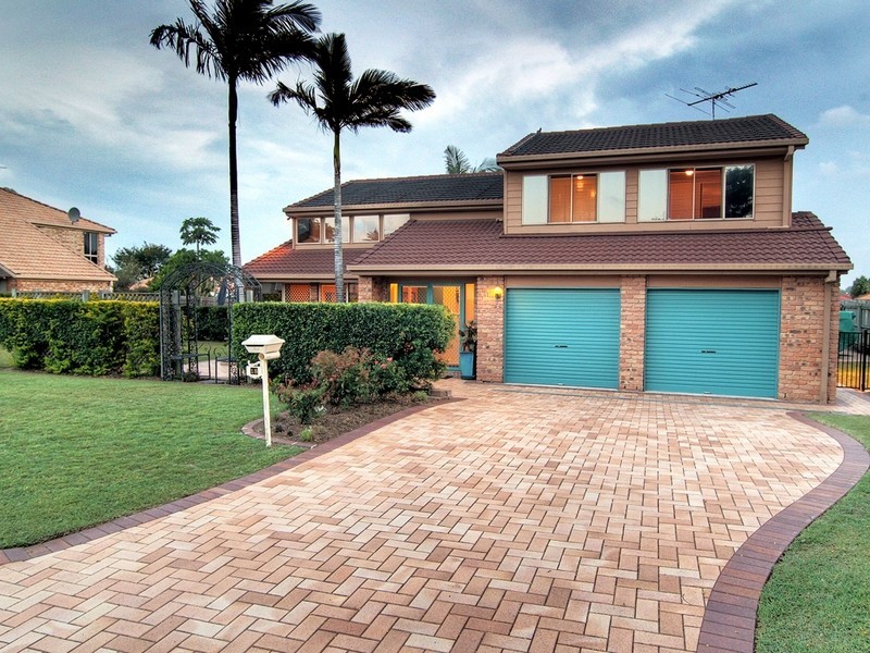 18 Maywood Cr, Calamvale QLD 4116