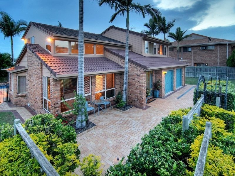 18 Maywood Cr, Calamvale QLD 4116