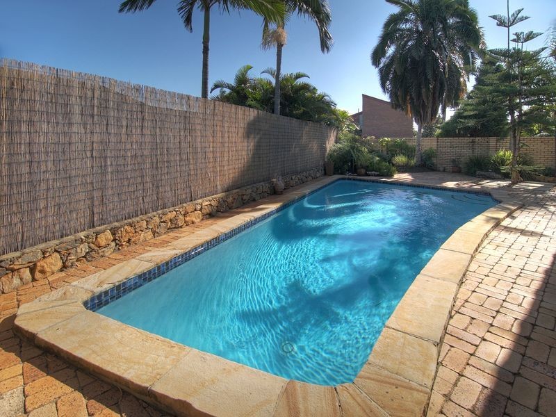 2 Kirstin Street, Eight Mile Plains QLD 4113