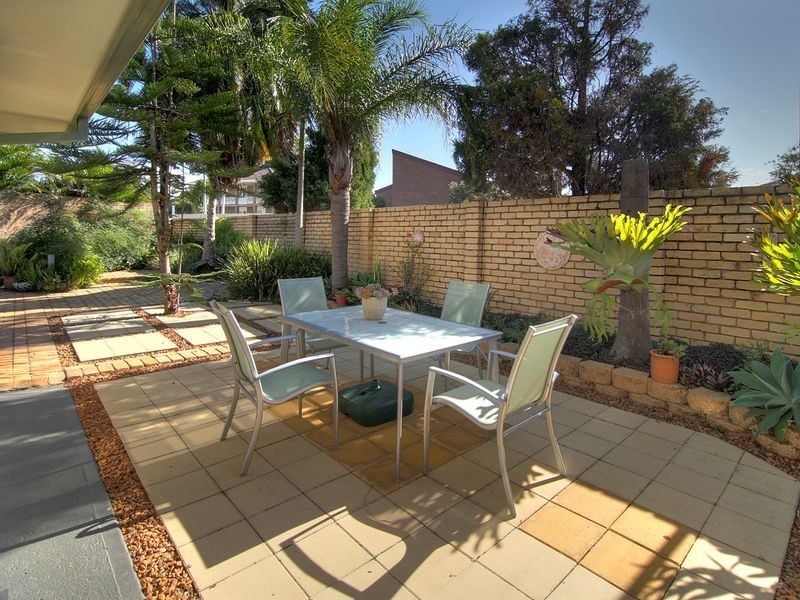 2 Kirstin Street, Eight Mile Plains QLD 4113