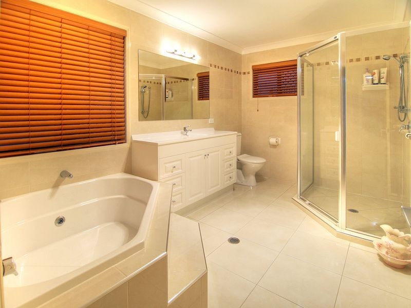 25 Dellforest Drive, Calamvale QLD 4116