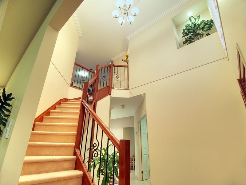 25 Dellforest Drive, Calamvale QLD 4116