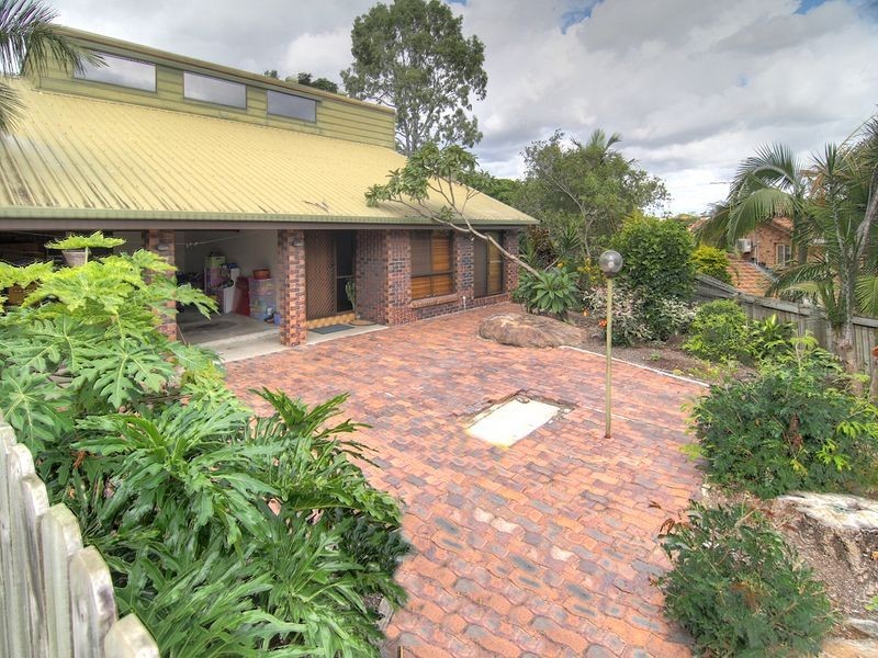 16 Calanda St, Wishart QLD 4122