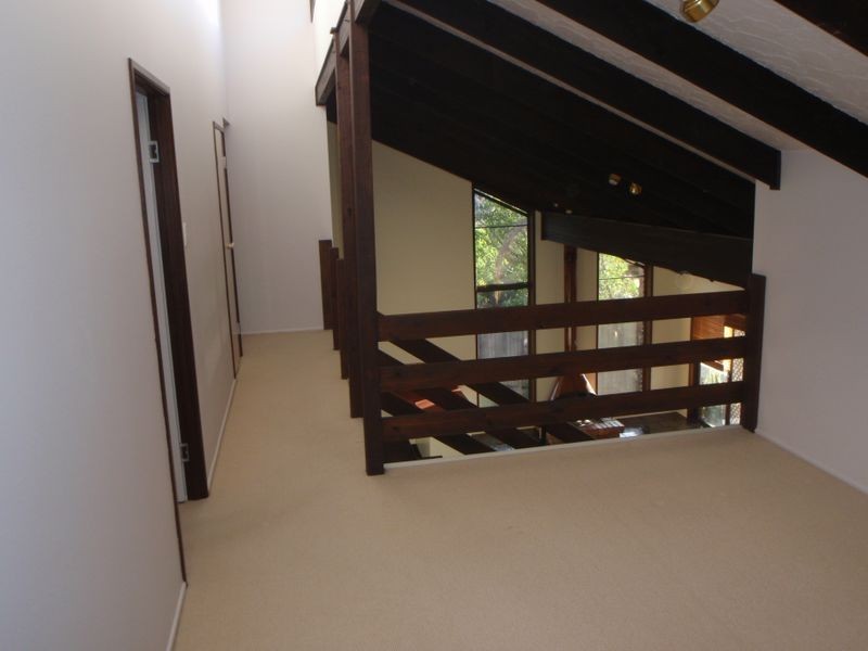 16 Calanda St, Wishart QLD 4122