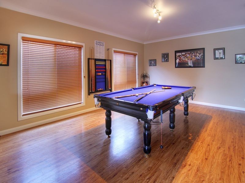 28 Vaucluse Pl, Parkinson QLD 4115