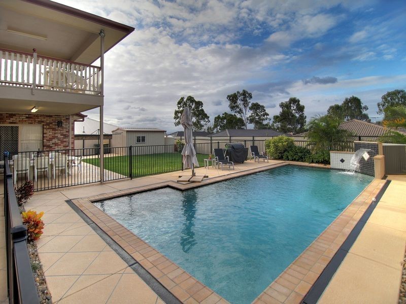 28 Vaucluse Pl, Parkinson QLD 4115