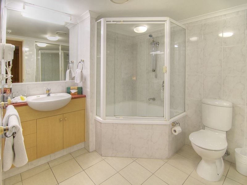 9 Murrajong Rd, Springwood QLD 4127