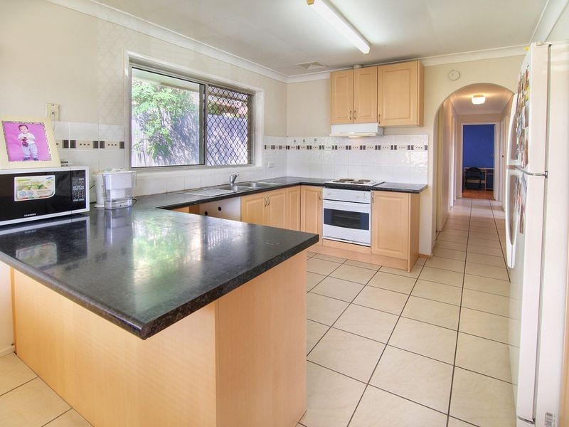 25 Athalie Street, Runcorn QLD 4113