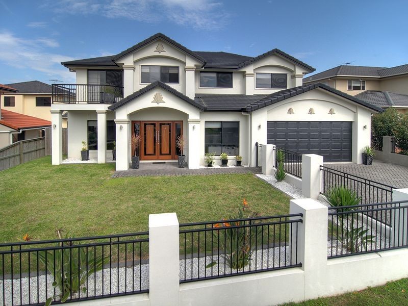 126 The Parkway, Stretton QLD 4116