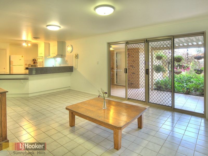 58 Maywood Crescent, Calamvale QLD 4116