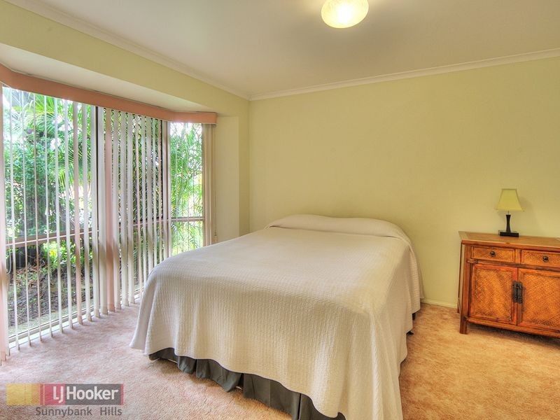 58 Maywood Crescent, Calamvale QLD 4116