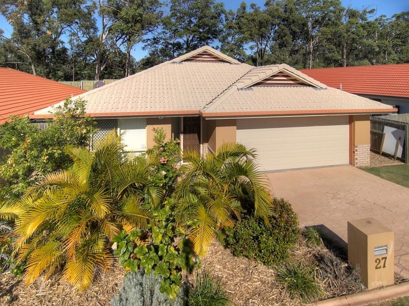 27 Gippsland Place, Calamvale QLD 4116