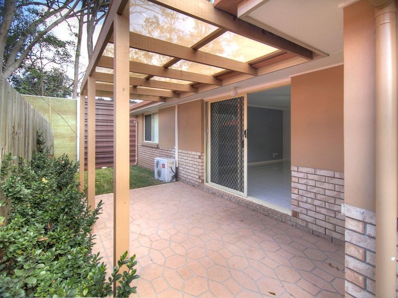 27 Gippsland Place, Calamvale QLD 4116